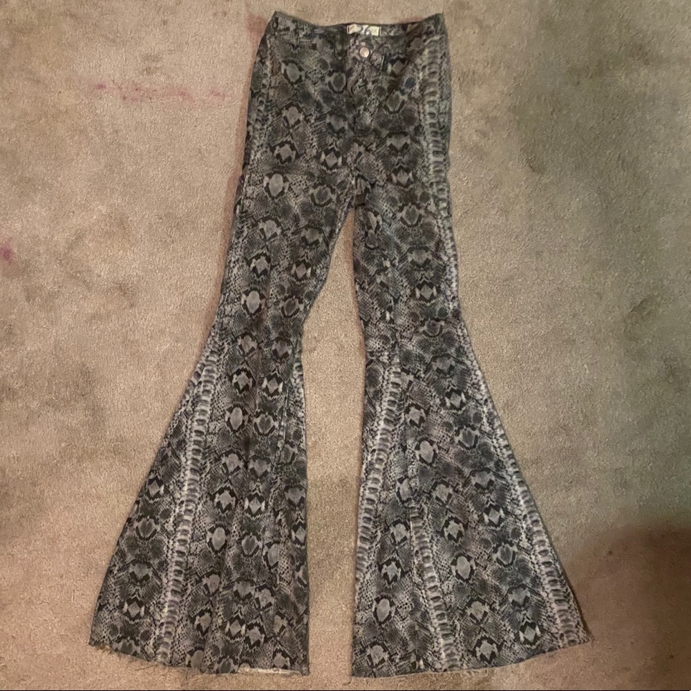 Snakeskin Bellbottom